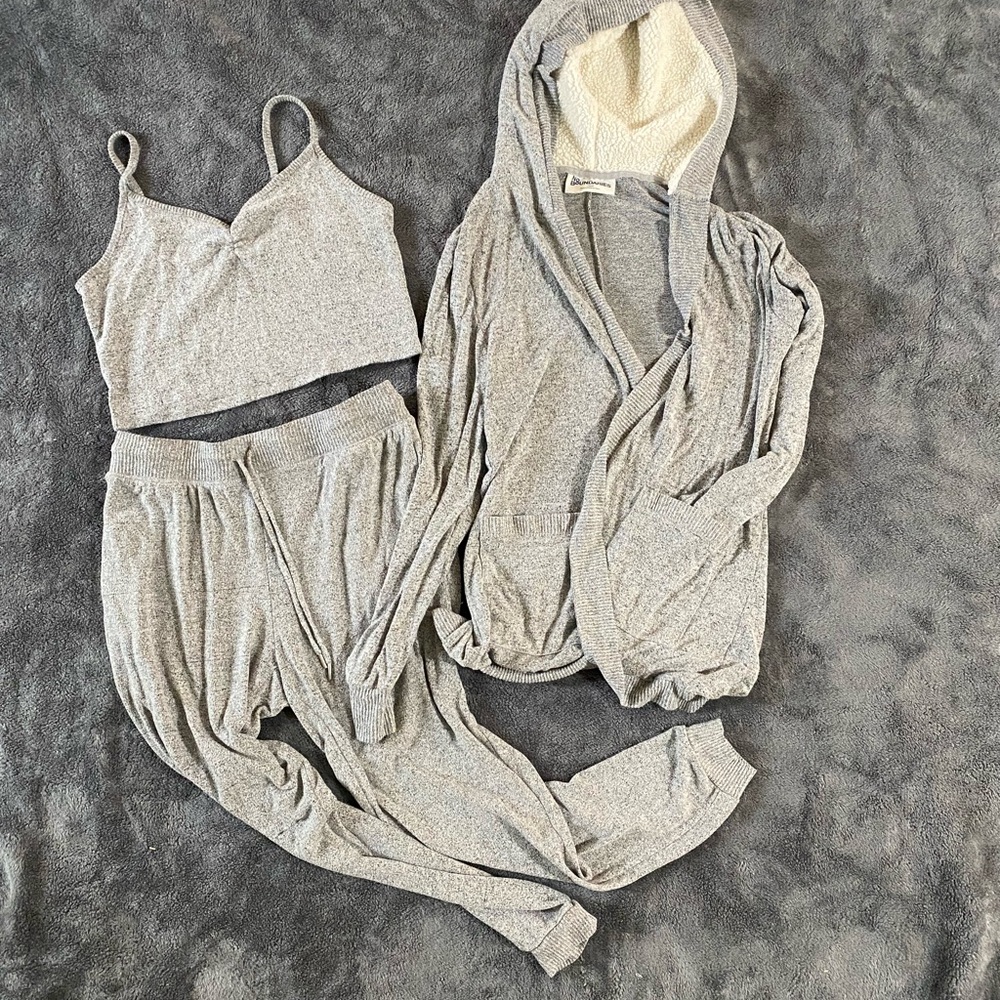 No Boundaries Gray Women's Pajama Lounge Set